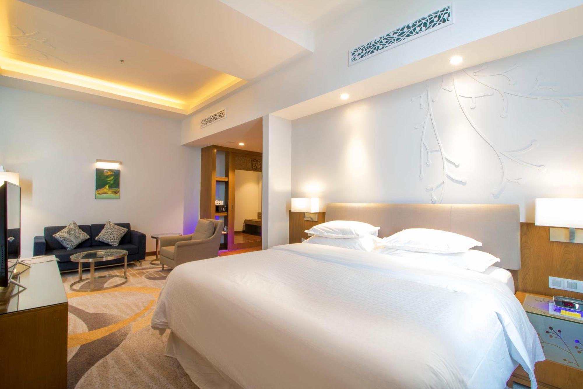 Four Points By Sheraton Manado Buitenkant foto