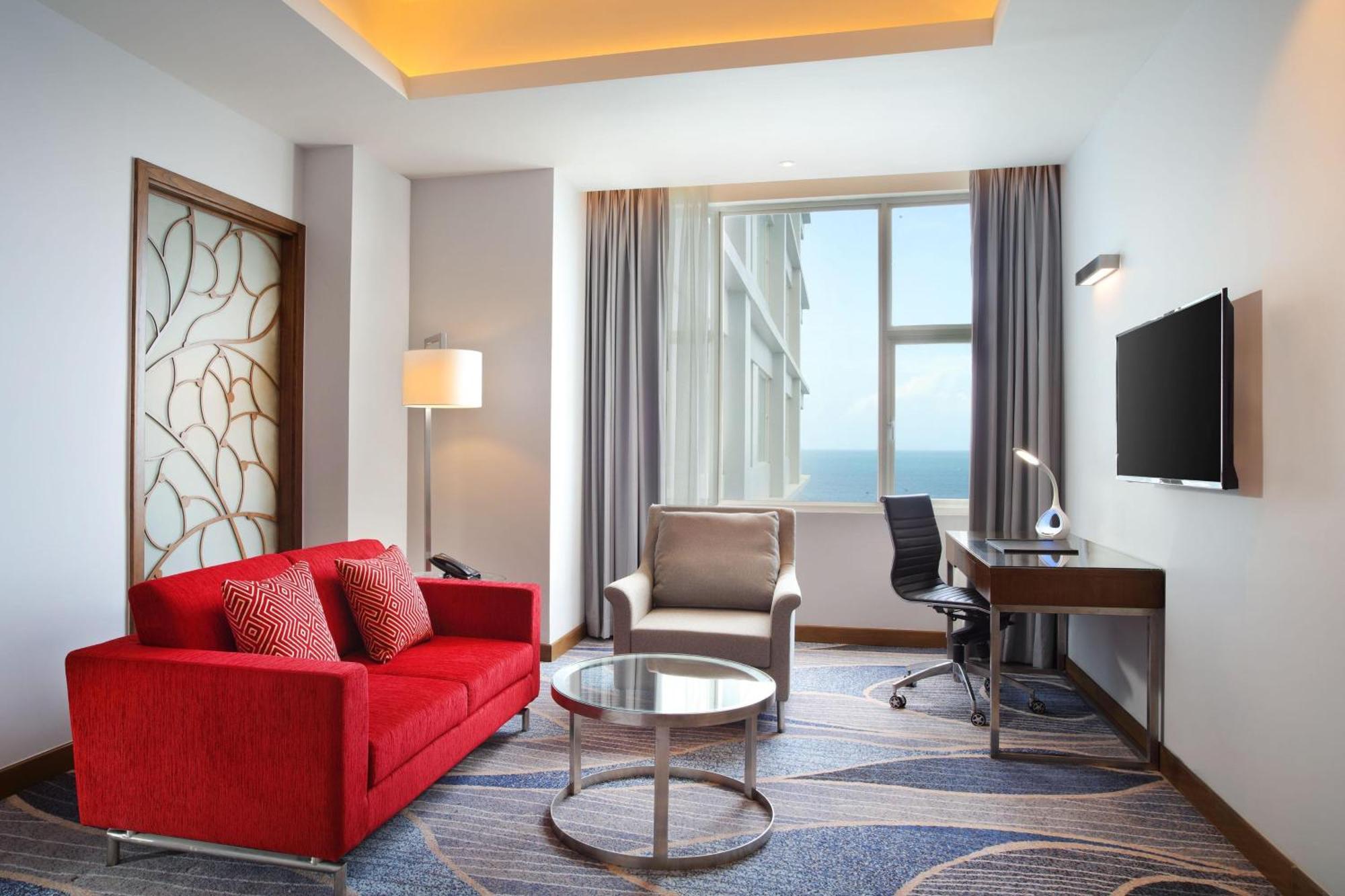 Four Points By Sheraton Manado Buitenkant foto